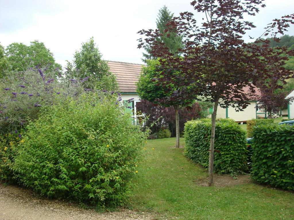 Village-Chalets Le Ru Du Pre Deux Rivieres Pokój zdjęcie