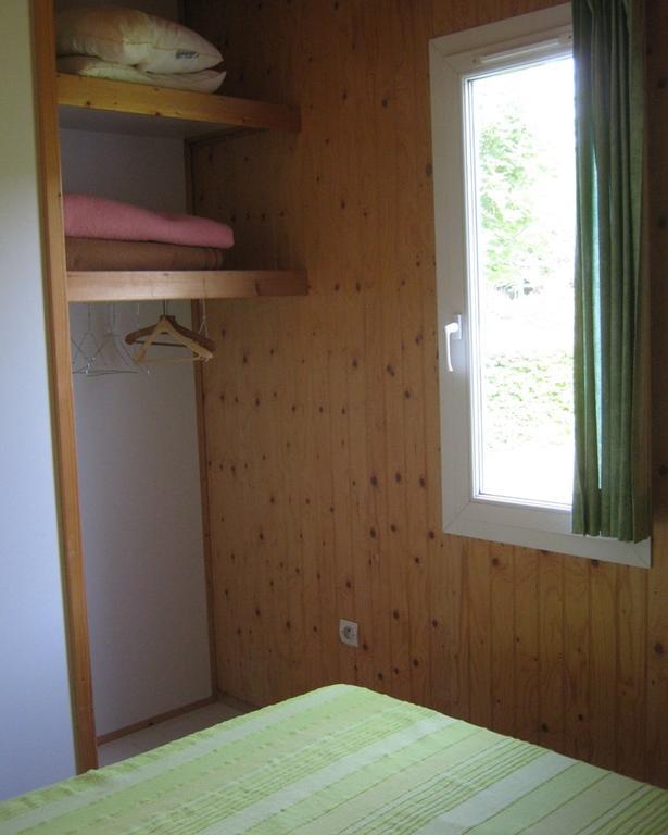 Village-Chalets Le Ru Du Pre Deux Rivieres Zewnętrze zdjęcie